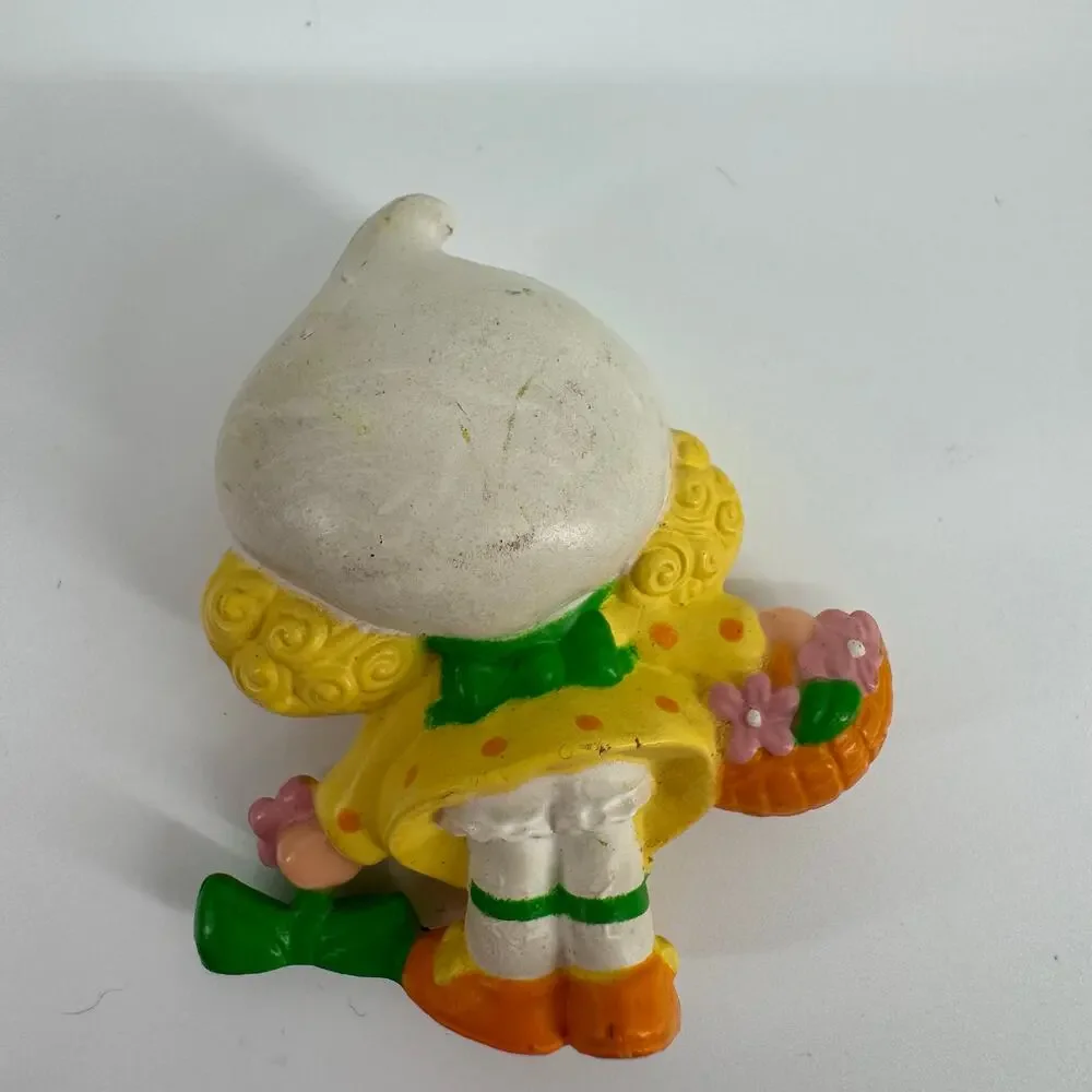 Kenner Lemon Meringue 1981 Strawberry Shortcake PVC Figure Vintage Collectible